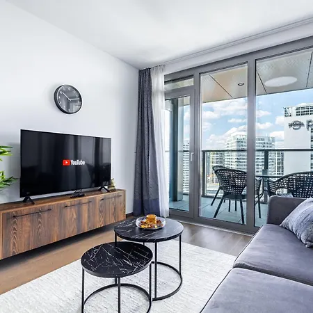 Adm Eurovea Tower Premium 아파트 *