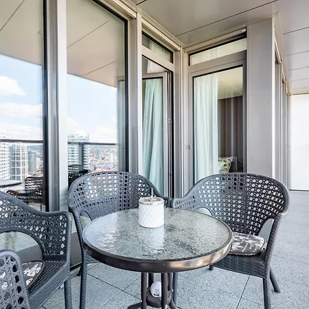 Adm Eurovea Tower Premium 아파트