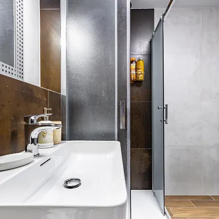 아파트 Adm Eurovea Tower Premium *